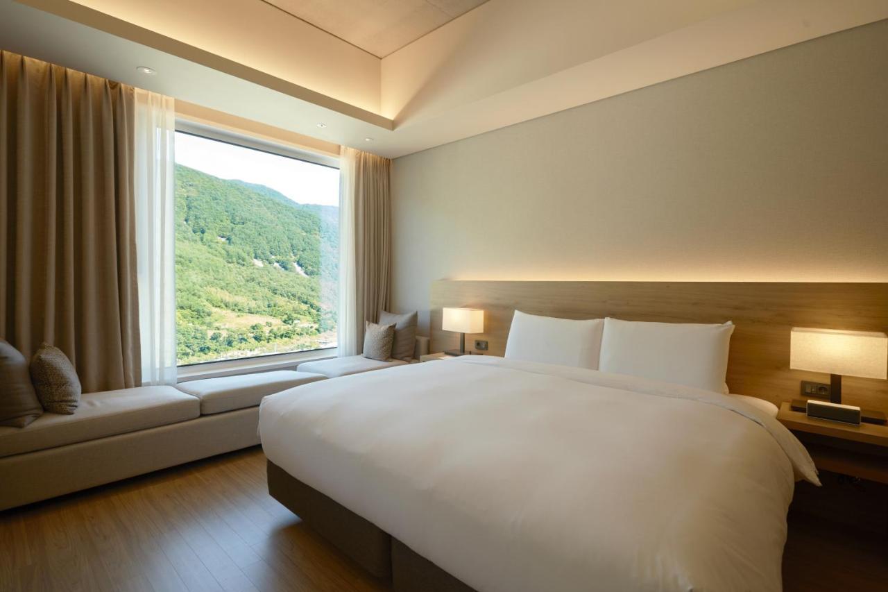 Park Roche Resort & Wellness Jeongseon Esterno foto