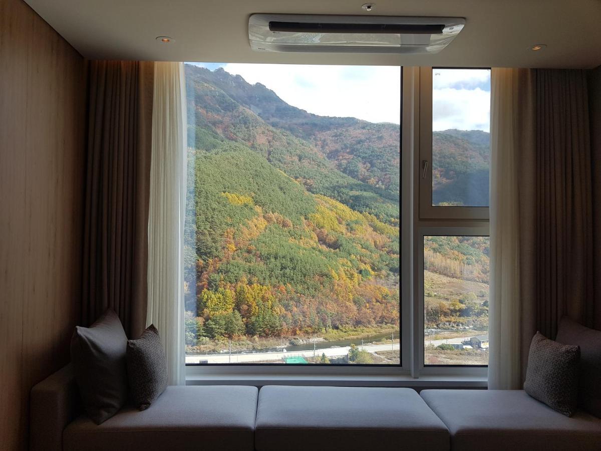 Park Roche Resort & Wellness Jeongseon Esterno foto