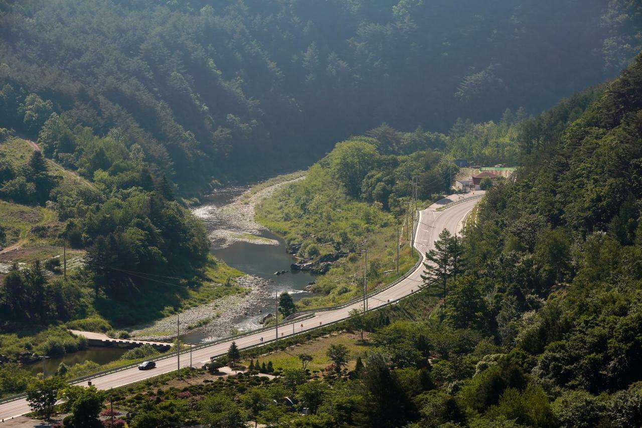 Park Roche Resort & Wellness Jeongseon Esterno foto